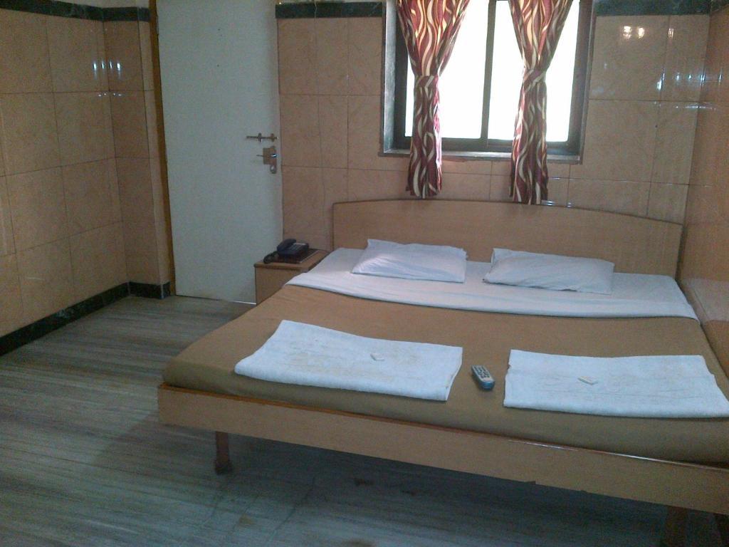 Pali Beach Resort Mālād Zimmer foto
